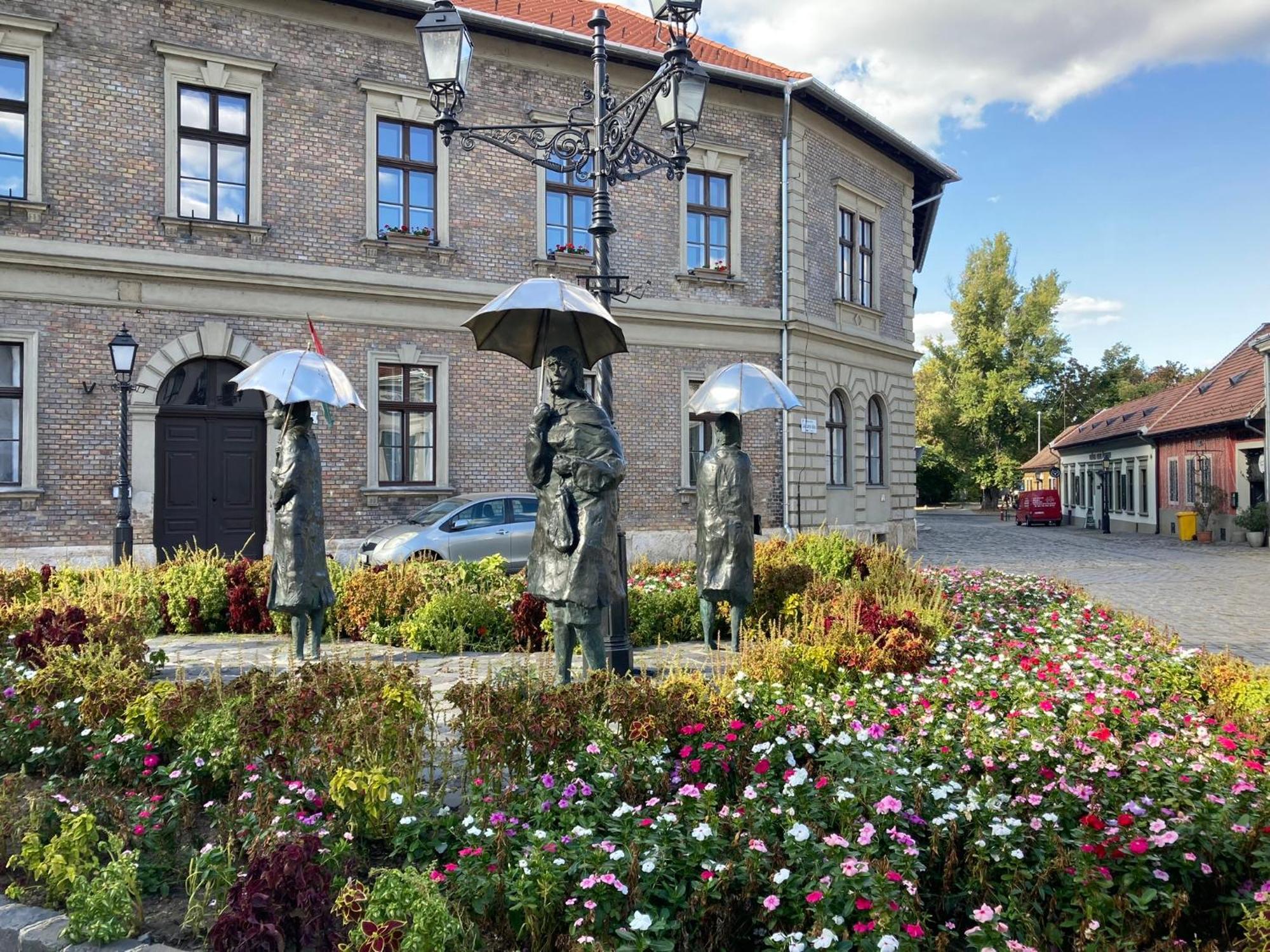Poppy Flower Apartment Budapest Ngoại thất bức ảnh