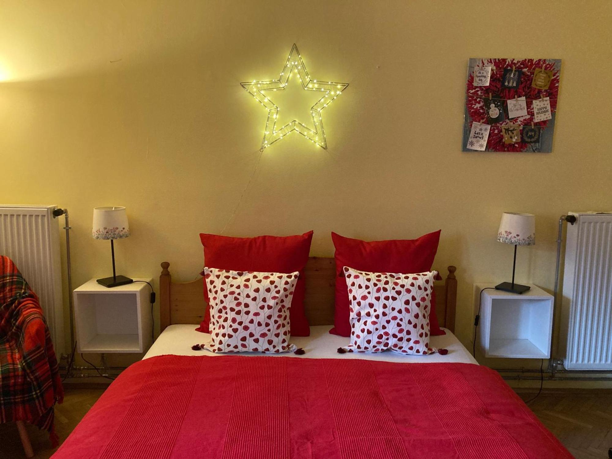 Poppy Flower Apartment Budapest Ngoại thất bức ảnh